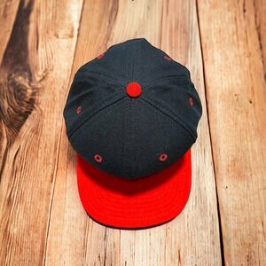 Vintage M-L New Era Blank Snapback Hat Black & Red Made in USA